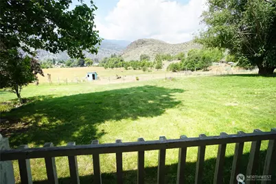 1112 Loomis Oroville Road, Loomis, WA 98827 - Photo 21