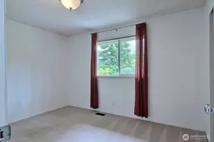 5211 53rd St W, University Place, WA 98467 - Photo 11