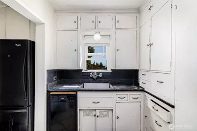 2159 52nd Avenue SW, Seattle, WA 98116 - Photo 7