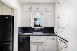 2159 52nd Ave SW, Seattle, WA 98116 - Photo 7