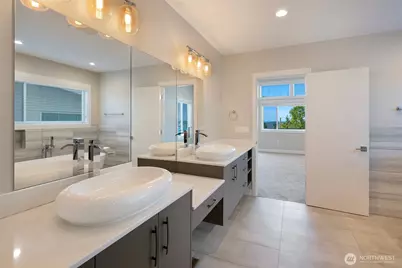 11838 79th Avenue S, Seattle, WA 98178 - Photo 19