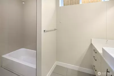 11838 79th Avenue S, Seattle, WA 98178 - Photo 31