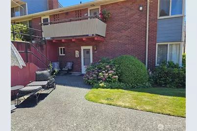901 N Forest Street #109, Bellingham, WA 98225 - Photo 3
