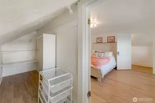 2407 E Ward St, Seattle, WA 98112 - Photo 19