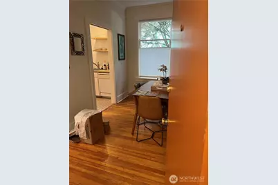 633 33rd Avenue E, Seattle, WA 98112 - Photo 9