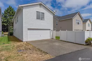 2237 Tolmie St, DuPont, WA 98327 - Photo 35