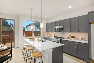 12429 SE 256th Pl, Kent, WA 98030 - Photo 5