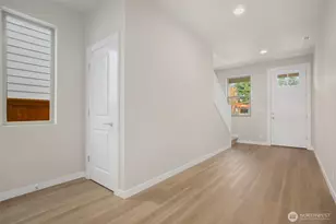 12429 SE 256th Pl, Kent, WA 98030 - Photo 3