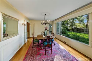 2425 Evergreen Point Rd, Medina, WA 98039 - Photo 17