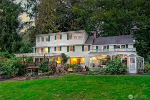 2425 Evergreen Point Rd, Medina, WA 98039 - Photo 9