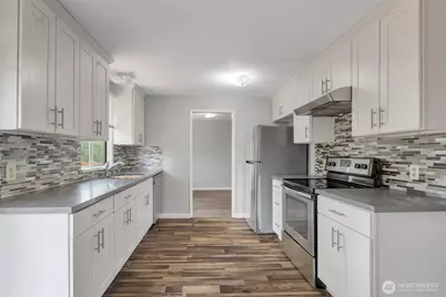 1102 Tule Lake Rd S, Tacoma, WA 98444 - Photo 1