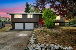 1102 Tule Lake Rd S, Tacoma, WA 98444 - Photo 3