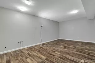 1102 Tule Lake Rd S, Tacoma, WA 98444 - Photo 7