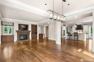 9820 NE 16th St, Bellevue, WA 98004 - Photo 11