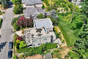 9820 NE 16th St, Bellevue, WA 98004 - Photo 35