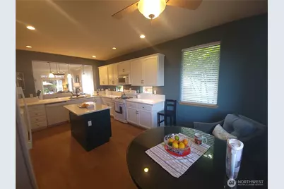 8542 Bainbridge Loop NE, Lacey, WA 98516 - Photo 5