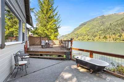 9204 Silver Lake Road, Maple Falls, WA 98266 - Photo 33