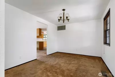 1076 NW Kitsap Terrace, Oak Harbor, WA 98277 - Photo 13