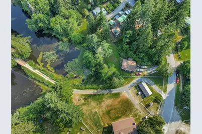 1495 Lake Drive, Camano Island, WA 98282 - Photo 7