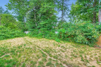 9806 6th Place SE, Lake Stevens, WA 98258 - Photo 15