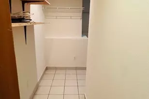 6829 Weedin Pl NE, Seattle, WA 98115 - Photo 17