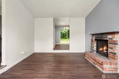 12321 12323 120th Ave Court E, Puyallup, WA 98374 - Photo 11