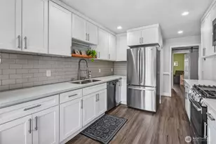 1048 S Director St, Seattle, WA 98108 - Photo 7