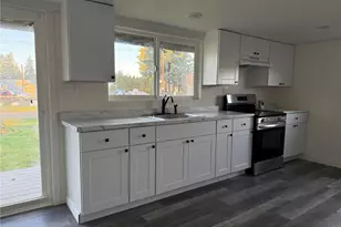 6411 201st Ave SW, Centralia, WA 98531 - Photo 3