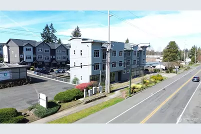 18449 1st Avenue S, Normandy Park, WA 98148 - Photo 3