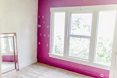 565 S Director, Seattle, WA 98108 - Photo 29