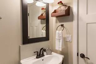 7923 220th St SW, Edmonds, WA 98026 - Photo 25