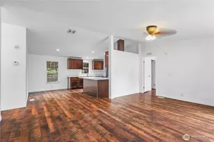 20102 119th St E, Sumner, WA 98390 - Photo 5