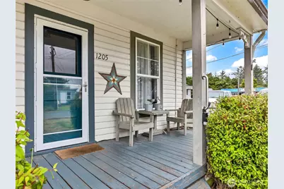 1205 49th Street, Seaview, WA 98644 - Photo 3