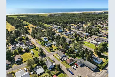 1205 49th Street, Seaview, WA 98644 - Photo 33