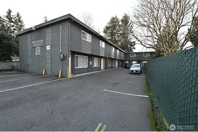 619 1st Avenue S, Kent, WA 98032 - Photo 1