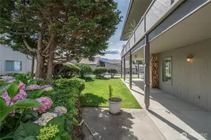 225 19th St, East Wenatchee, WA 98802 - Photo 25