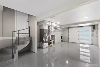 6909 E Side Drive NE, Tacoma, WA 98422 - Photo 33