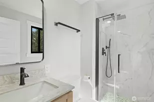 6909 East Side Dr NE, Tacoma, WA 98422 - Photo 23