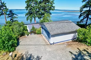 19904 Soundview Dr NW, Stanwood, WA 98292 - Photo 5