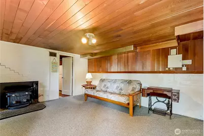 19904 Soundview Drive NW, Stanwood, WA 98292 - Photo 23