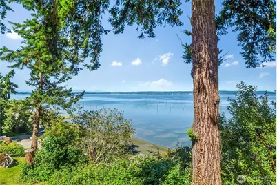 19904 Soundview Drive NW, Stanwood, WA 98292 - Photo 21