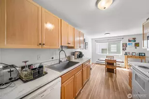 11556 Greenwood Ave N, Seattle, WA 98133 - Photo 5