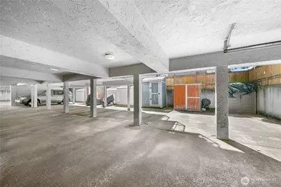 11556 Greenwood Avenue N #105, Seattle, WA 98133 - Photo 17