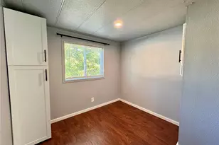 1995 NE Sipes Ln, Bremerton, WA 98311 - Photo 17