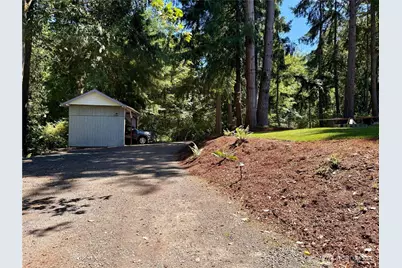 1995 NE Sipes Lane, Bremerton, WA 98311 - Photo 5