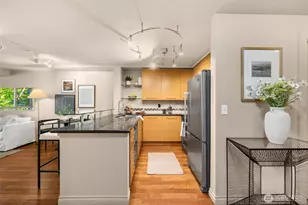 1420 E Pine St, Seattle, WA 98122 - Photo 3