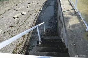 3538 Beach Dr E, Port Orchard, WA 98366 - Photo 27