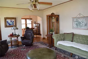 3538 Beach Dr E, Port Orchard, WA 98366 - Photo 7