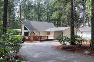 30 E Hemlock Ln, Union, WA 98592 - Photo 1