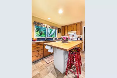 23606 SE Tiger Mountain Road, Issaquah, WA 98027 - Photo 11